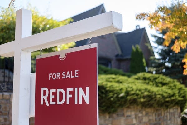 SEATTLE, WA - OCTOBER 31: A Redfin real estate yard sign is pictured in front of a house on October 31, 2017 in Seattle, Washington. Seattle has been one of the fastest and most competitive housing markets in the United States throughout 2017.