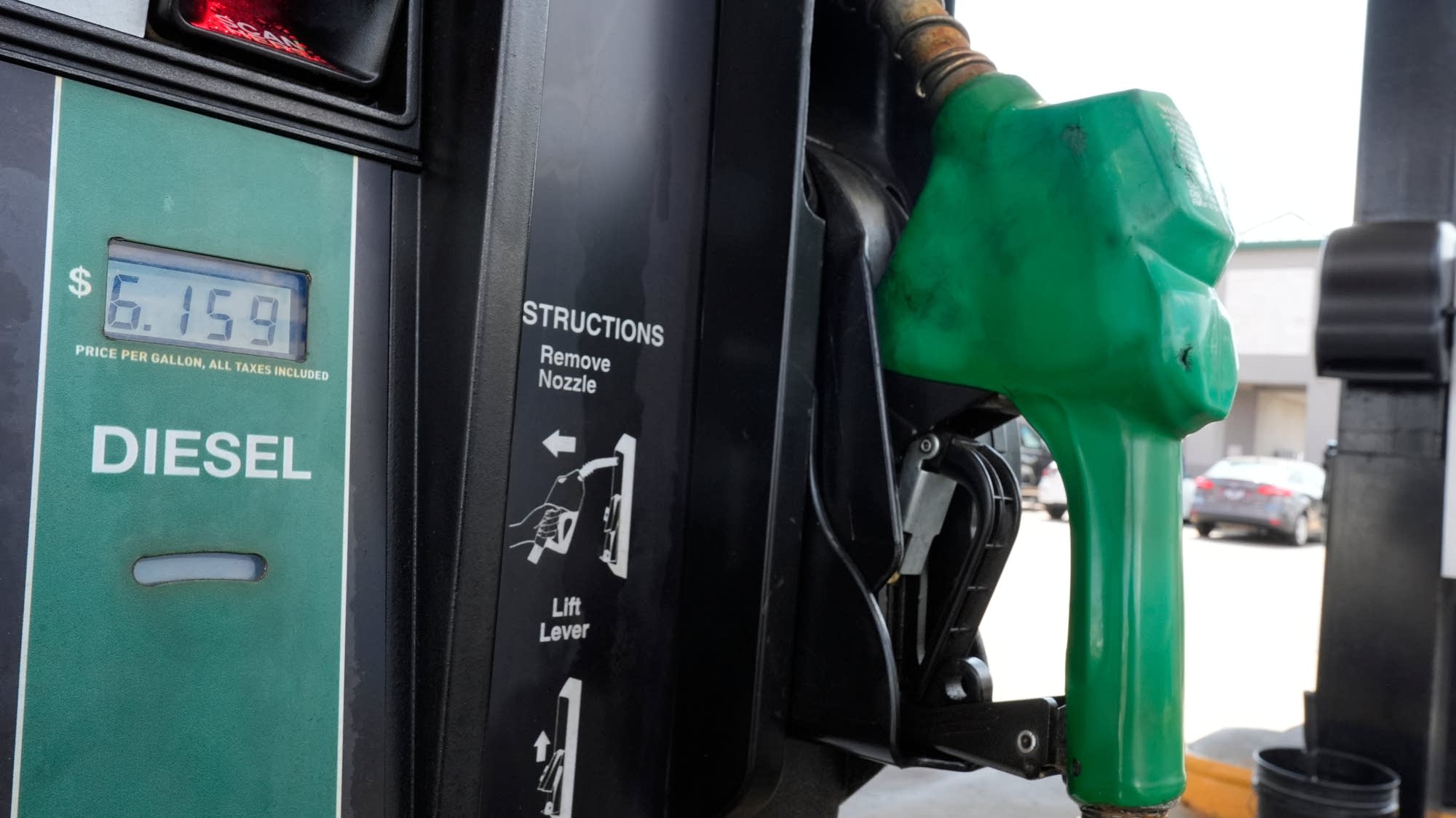 U.S. diesel prices soar past $6 a gallon