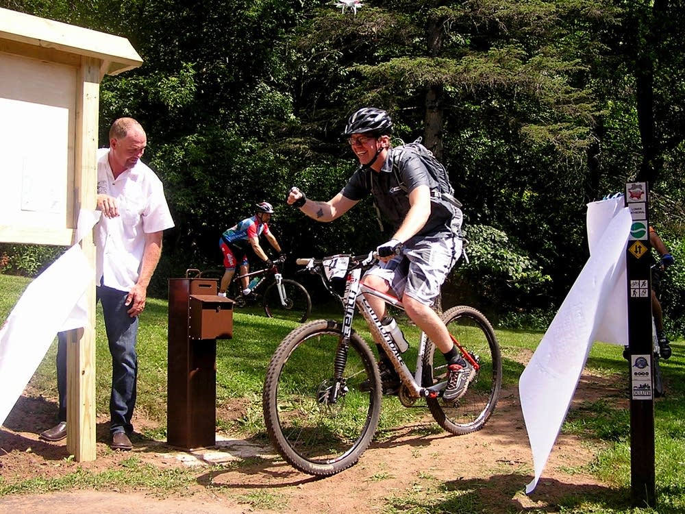 Weekend Arts Roundup: Art that Moves You | The Current