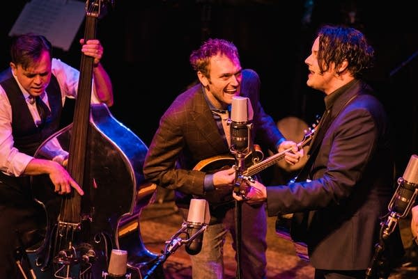 Chris Thile performs alongside Jack White on 'A Prairie Home Companion.' Oct. 15, 2016