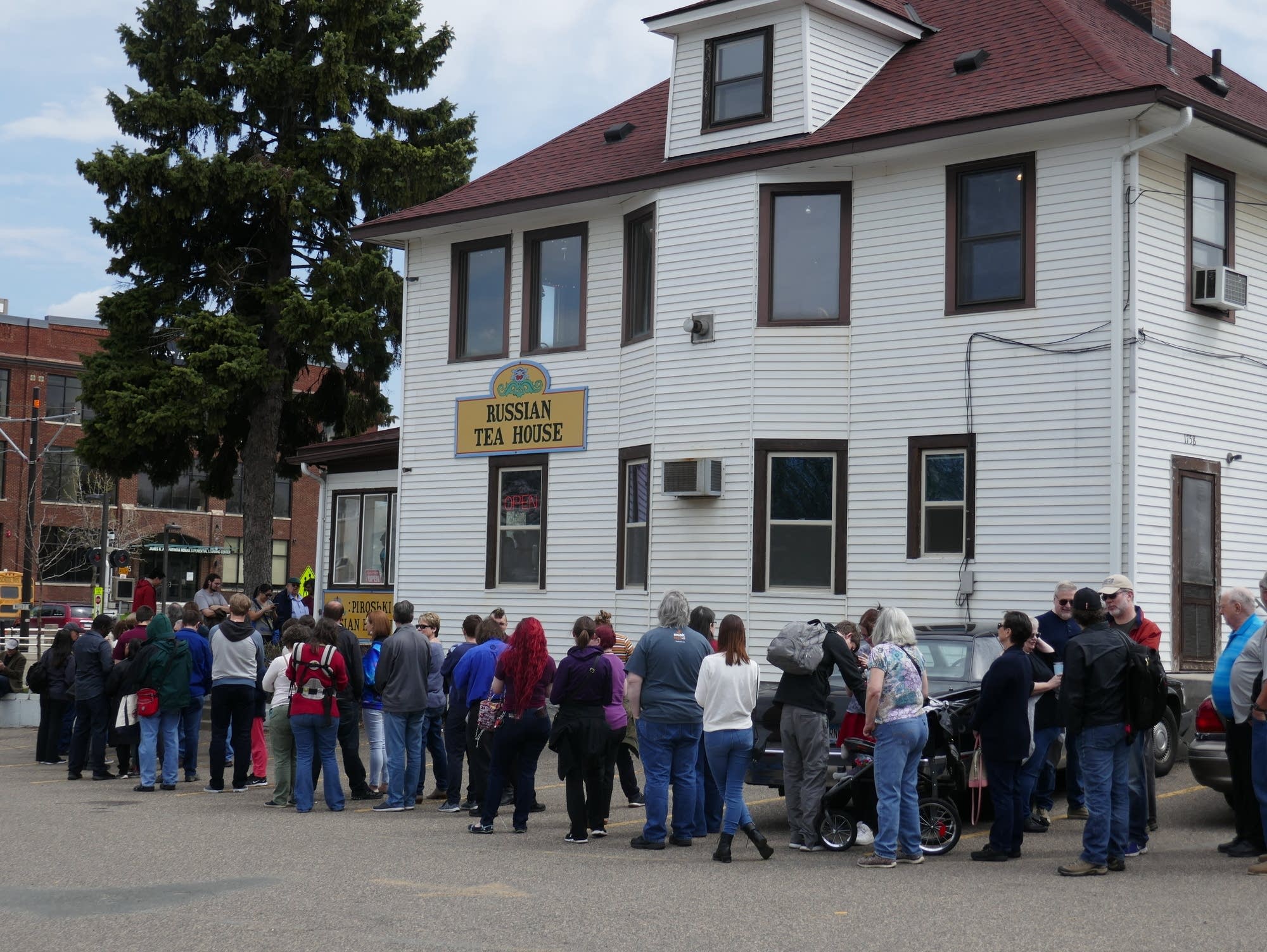 Customers wait in line in front of the Russian Tea House