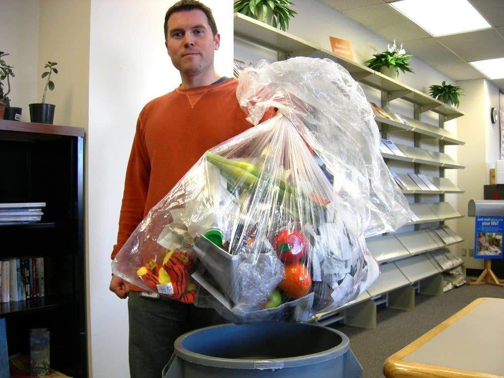 Mark Rust talks trash