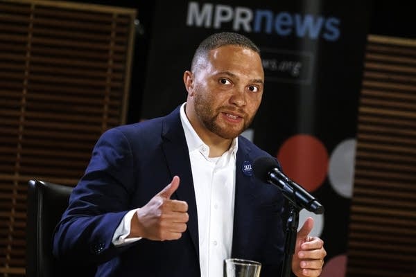 A Minneapolis mayoral candidate debate