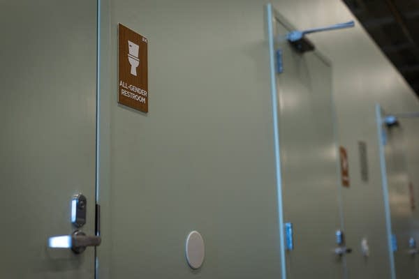 Minneapolis council member pushes for more public restrooms downtown