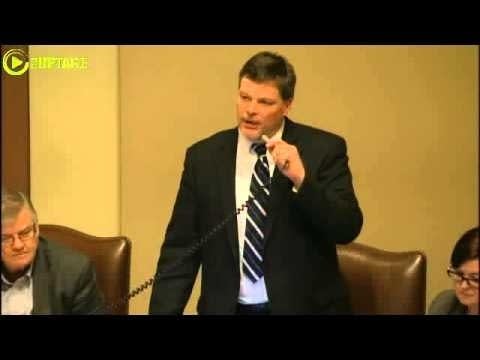 State rep links north Minneapolis with prison