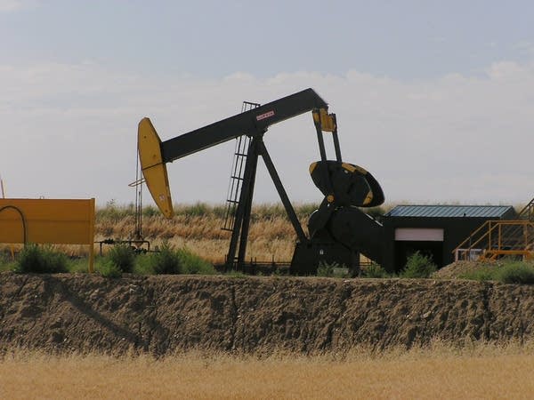 oil well