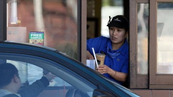 Workers in 19 states to get minimum wage bump in new year