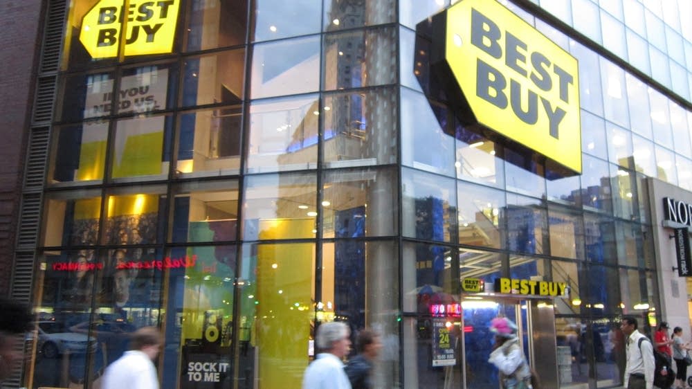 Best Buy returns to profit in 4th quarter MPR News