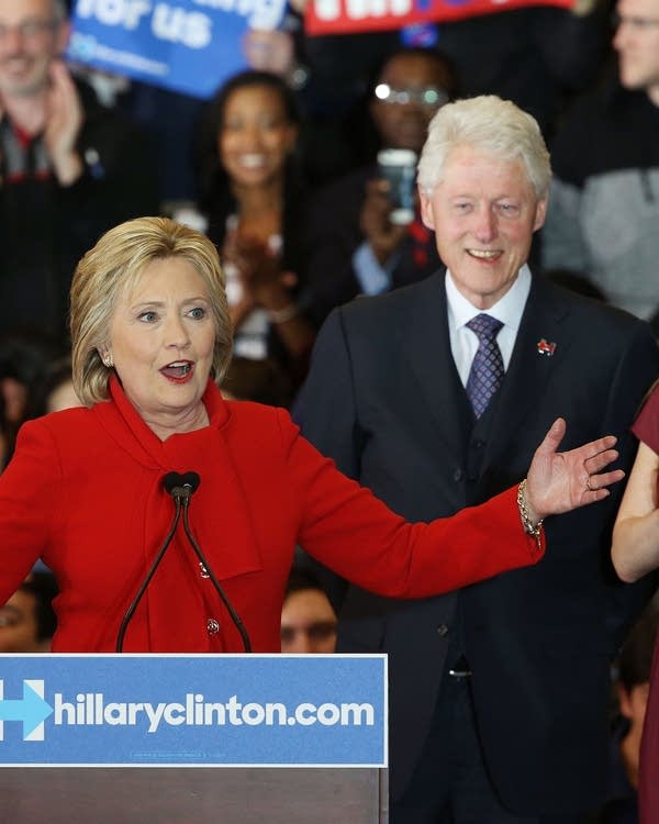 FBI investigating Clinton Foundation corruption claims | MPR News