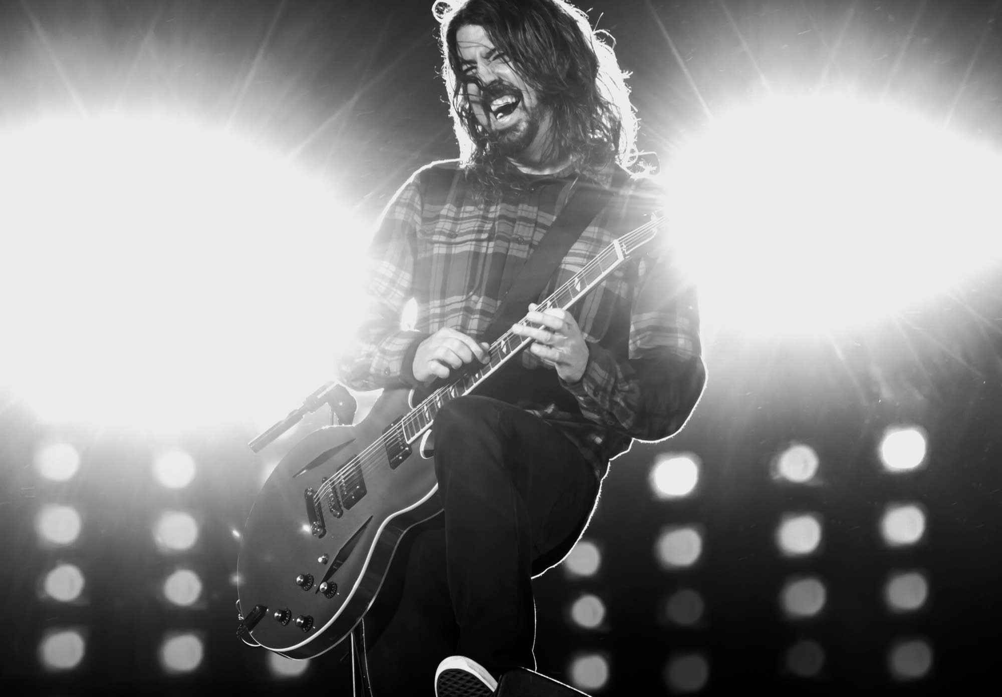 Foo Fighters bring 'Sonic Highways' tour to St. Paul's Xcel Energy