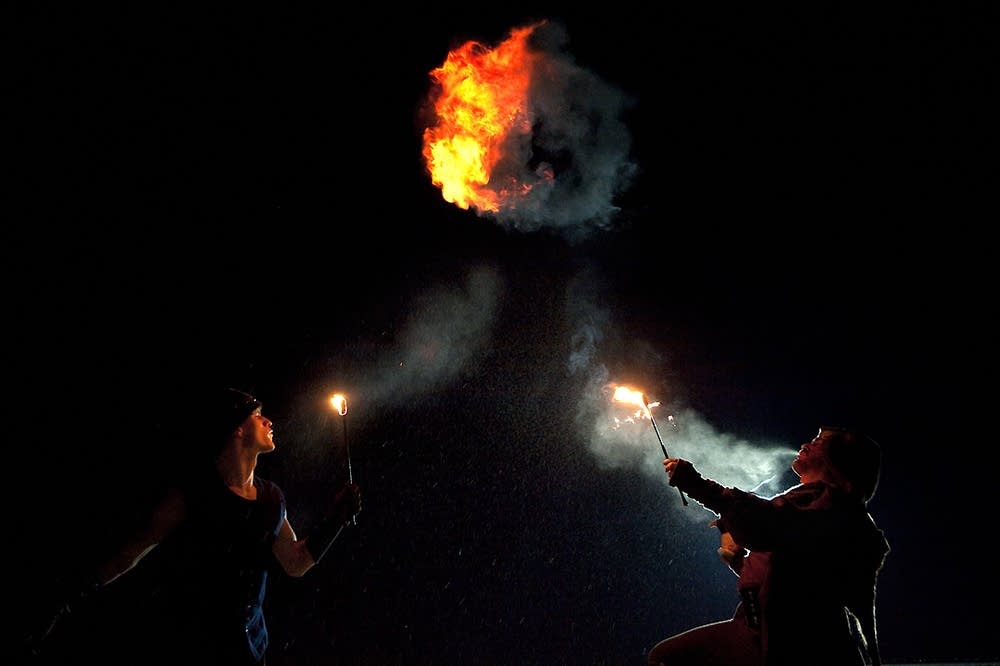 Fire spitters