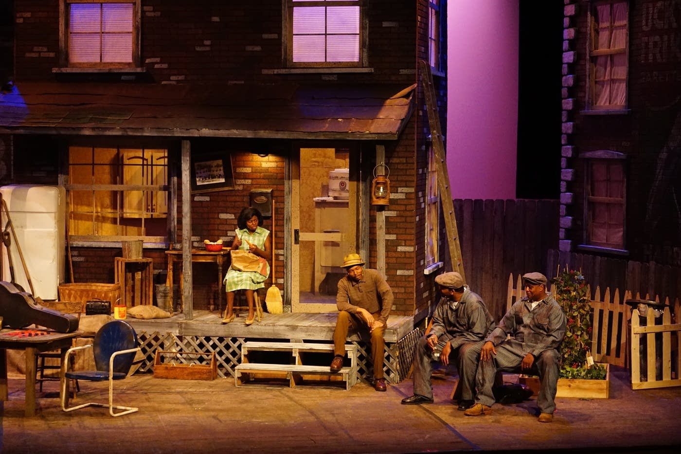 Art Hounds August Wilson's 'Fences' tours the North Shore MPR News