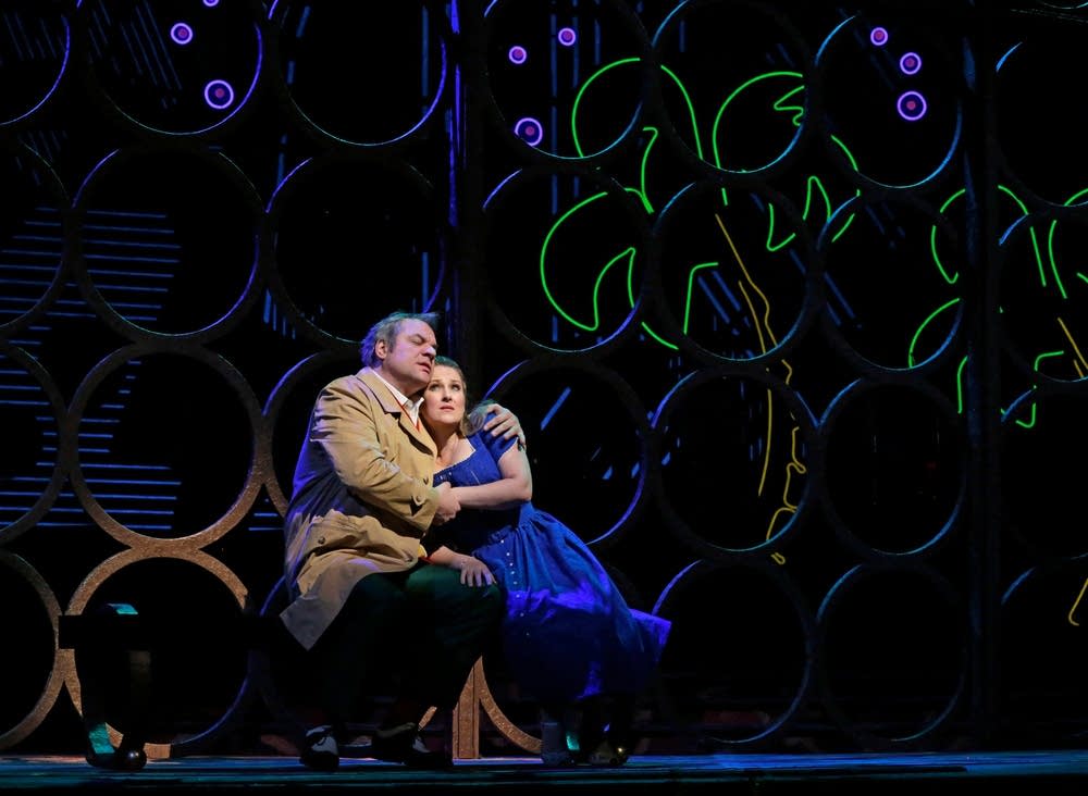 Lucic as Rigoletto and Damrau as Gilda