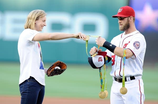 1,000 Words: ‘Here, hold my medals’