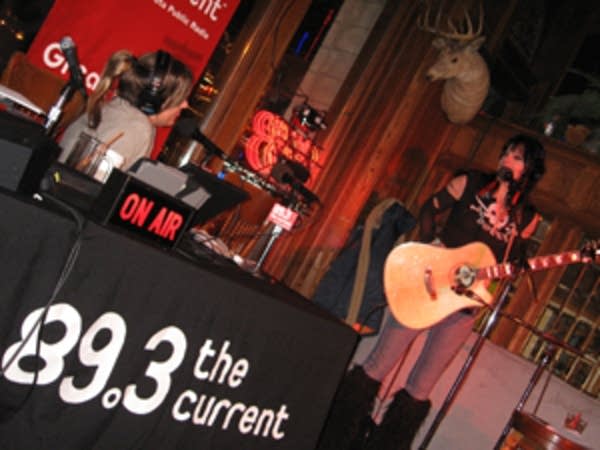 Venus - Live from Gluek's