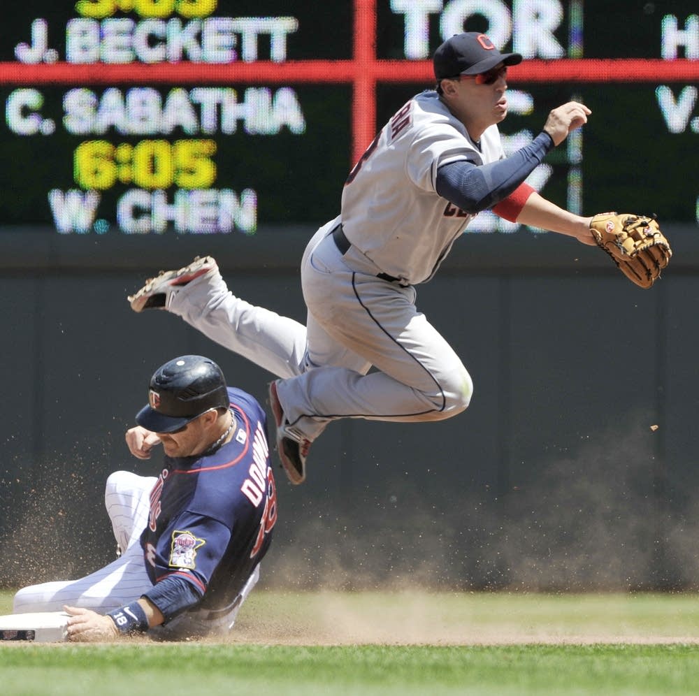 Asdrubal Cabrera, Ryan Doumit