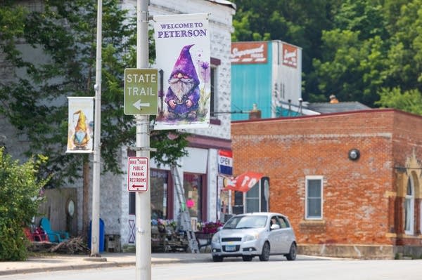 Gnome banners adorn the light posts