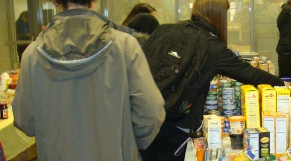 Students at the University of Washington food pantry. 