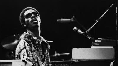 HOW TO PLAY THE MUSIC OF STEVIE WONDER② sddefault.jpg?v=67b35928