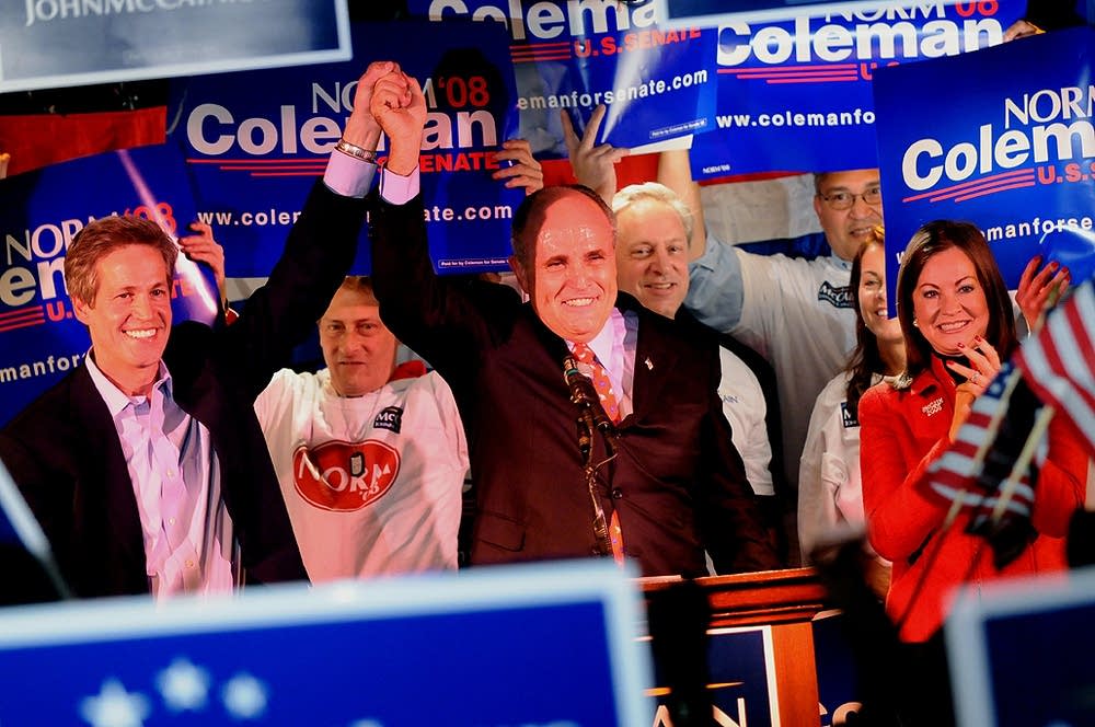 Rudy Giuliani campaigns with Norm Coleman