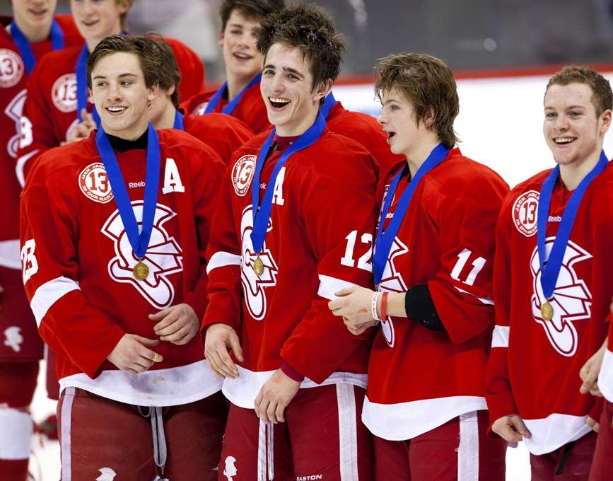 photos-benilde-st-margaret-s-state-hockey-win-minnesota-public