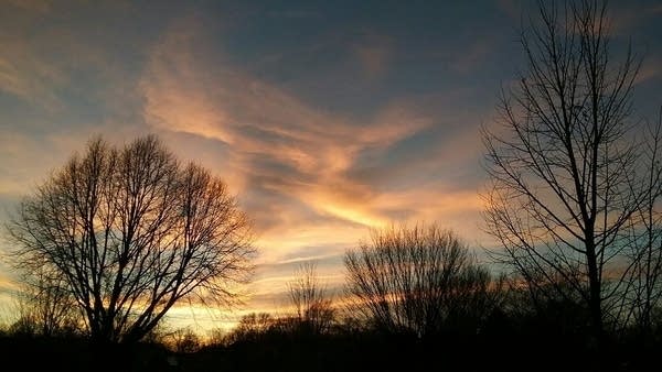 Sunny, mild Wednesday; cold front Thursday