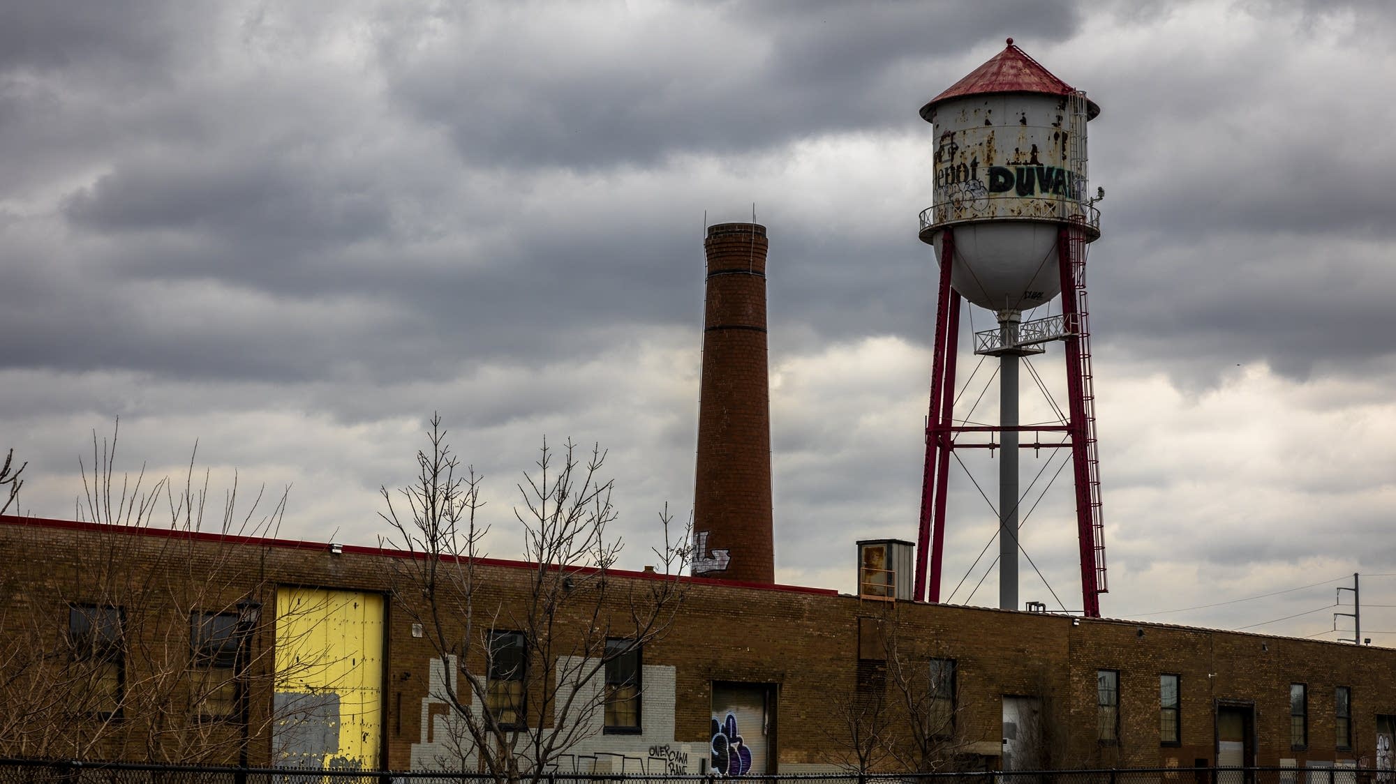 Advocates face deadline to buy Roof Depot site Advocates face deadline to buy Roof Depot site