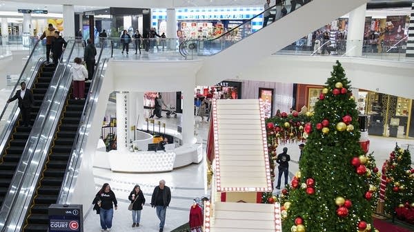 Even as consumer spending remains strong, inflation, tariffs, and rising costs are creating uncertainty for retailers.