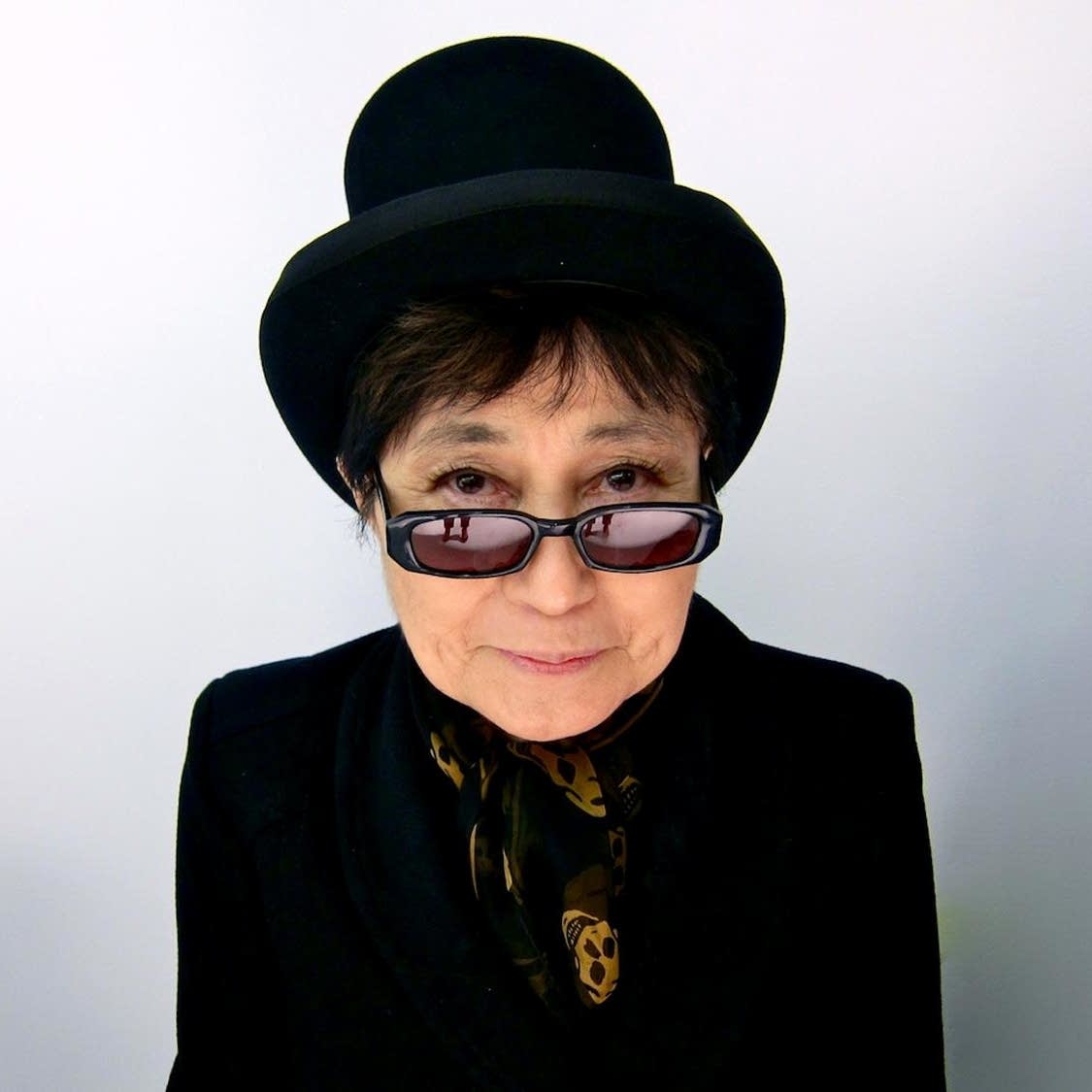 bb4331-20131113-yoko-ono.jpg