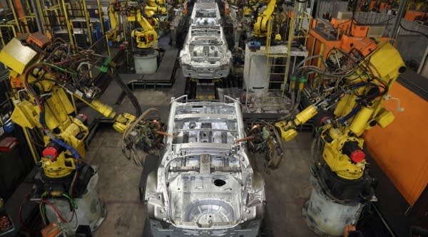 11/17/2017: Nissan admits staff shortages behind massive car recall
