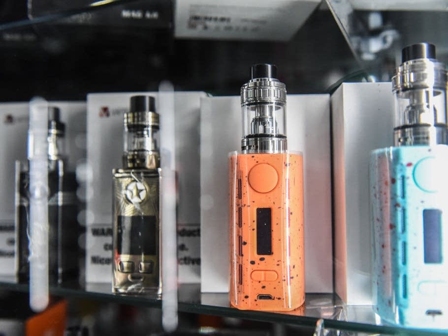 vape cigarette price How Much Does a Vape Pen Cost? [2025 Price Guide Inside] main image 0