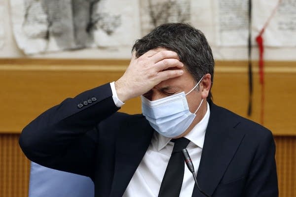 Matteo Renzi is criticizing how the Italian prime minister is managing the pandemic crisis.