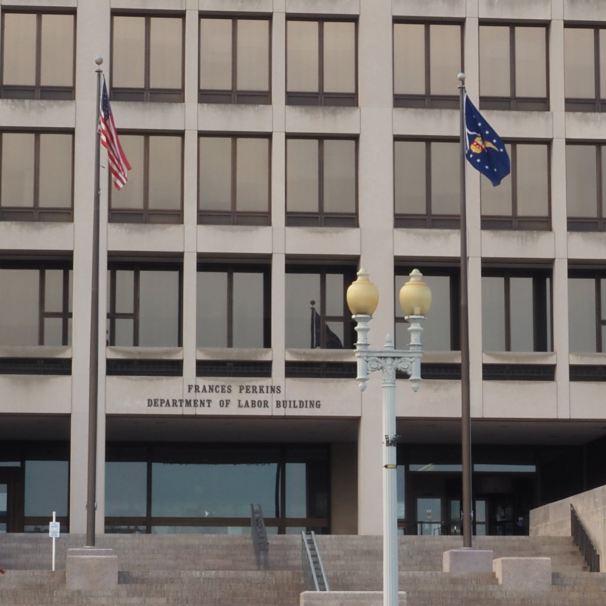 What happens when the data takes a month off? What happens when the data takes a month off?