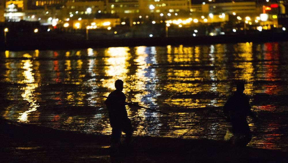 Smelt fishermen in Duluth