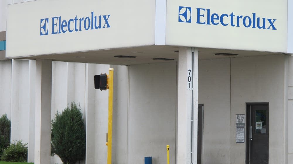 Electrolux closing St. Cloud plant next year, taking about 900 jobs
