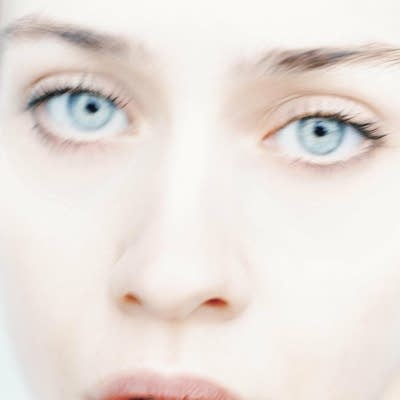 July 23 in Music History: Fiona Apple released her debut album, 'Tidal'