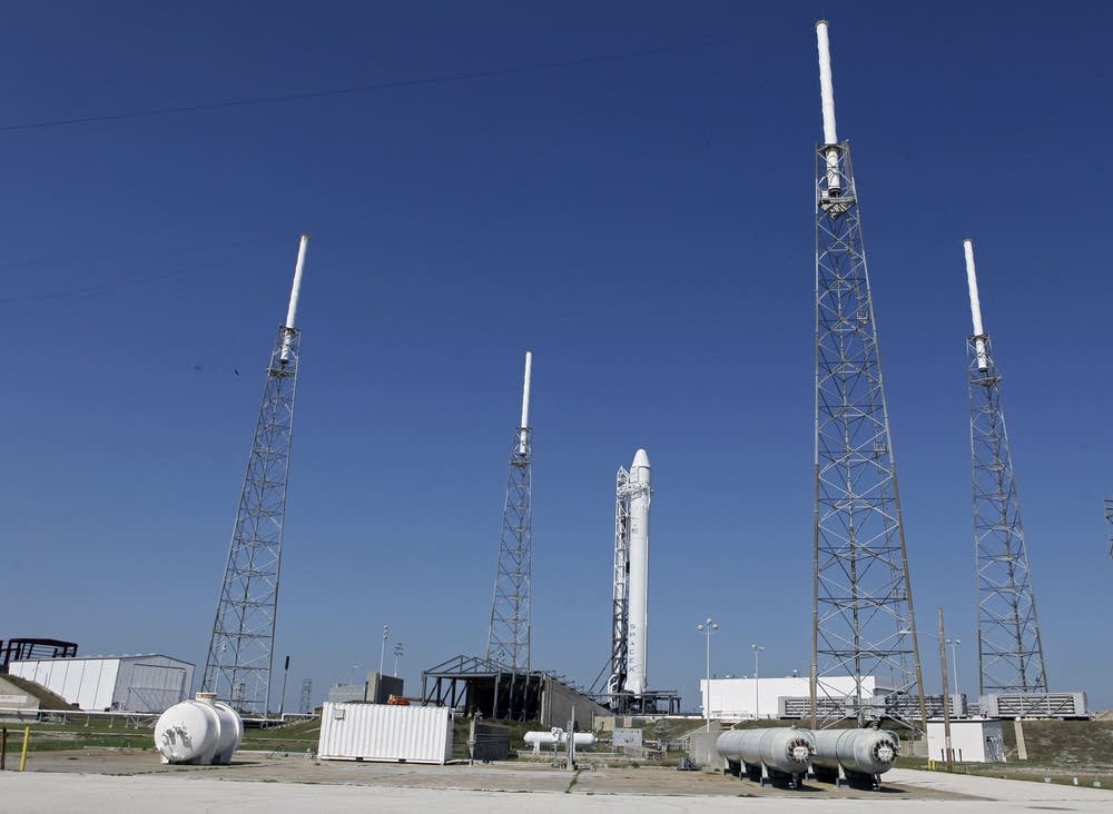 Falcon 9 SpaceX rocket