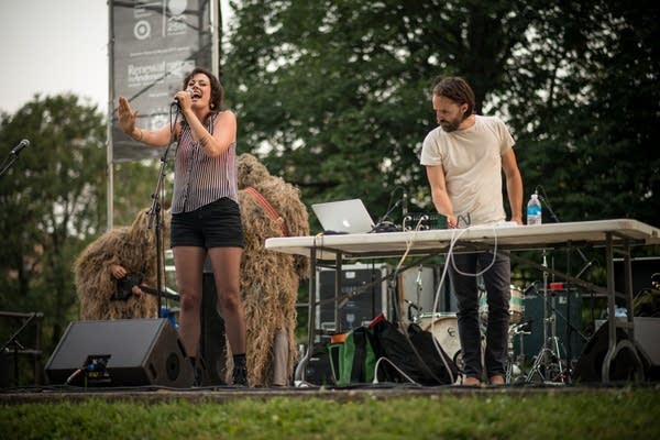 Photos: Grant Cutler, Aby Wolf, and Zoo Animal in Loring Park