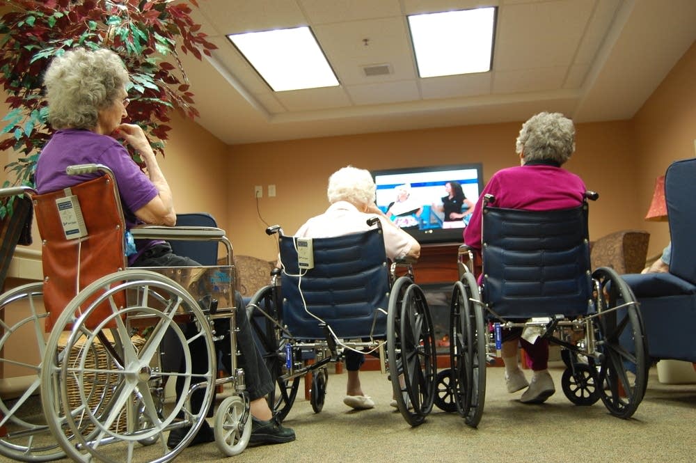 Minnesota's nursing homes face financial crisis | MPR News