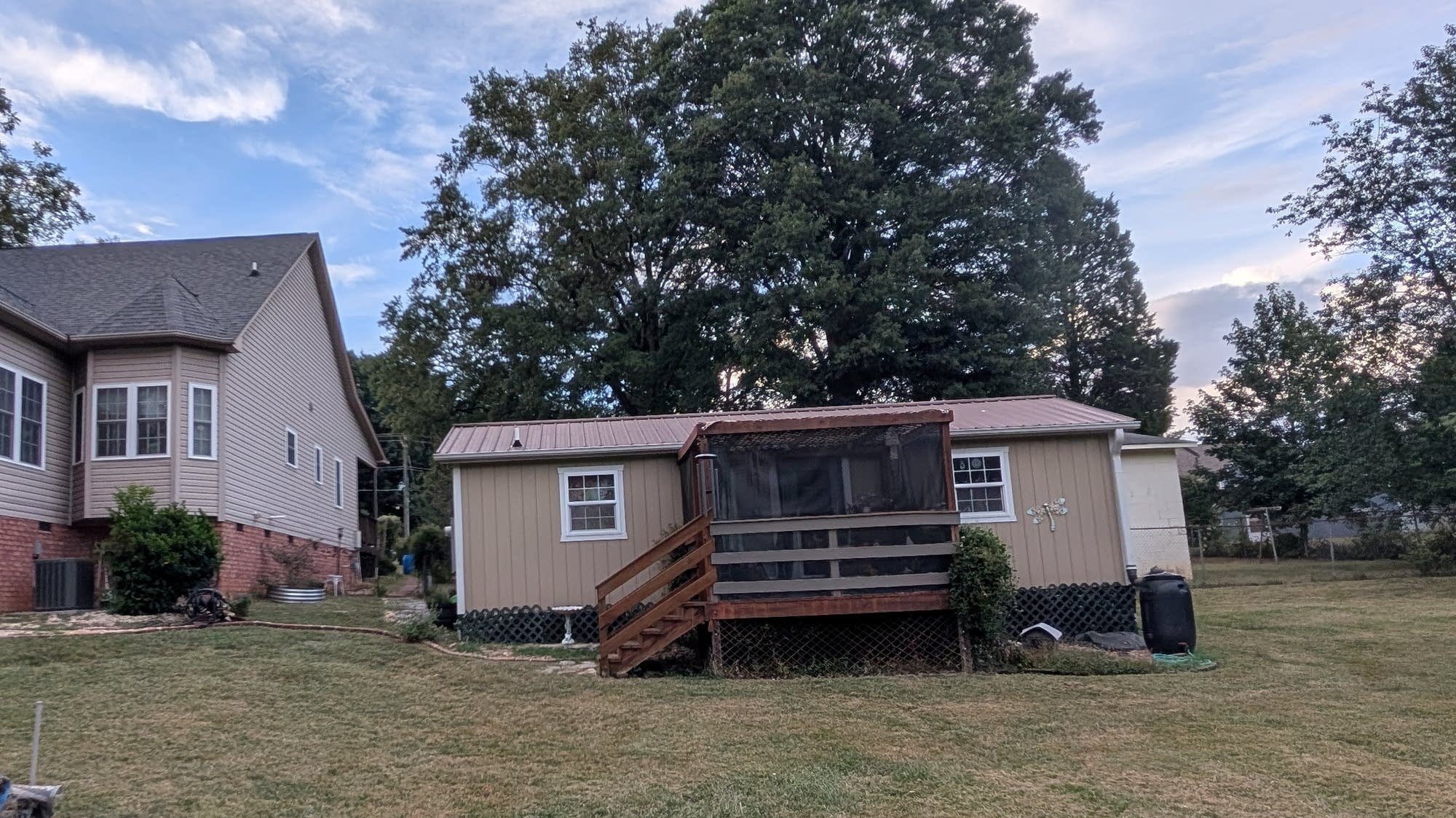 To be closer to her aging mother, she built a tiny home in her backyard
