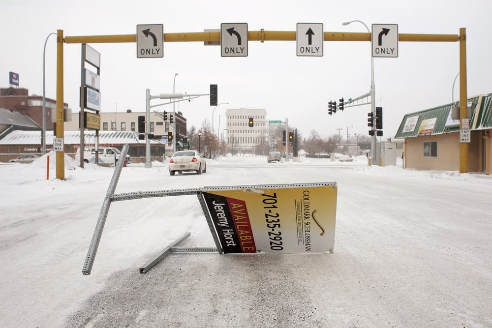 Photos Blizzard hits FargoMoorhead Minnesota Public Radio News