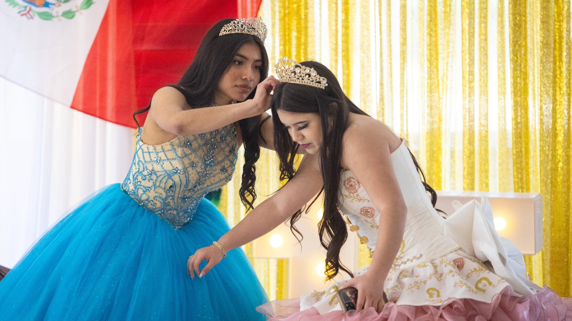 Rochester students put a new spin on quinceañera celebration - Vimarsana News