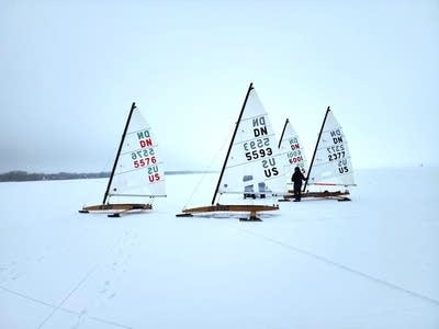 Ice sailing kicks off in Minnesota on Lake Minnewaska