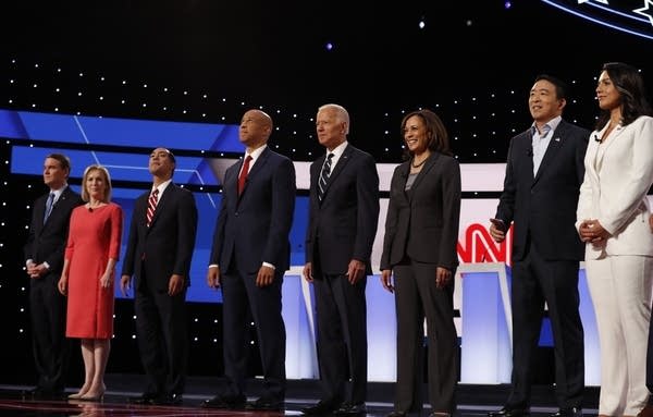  Democratic presidential hopefuls before the second debate hosted by CNN