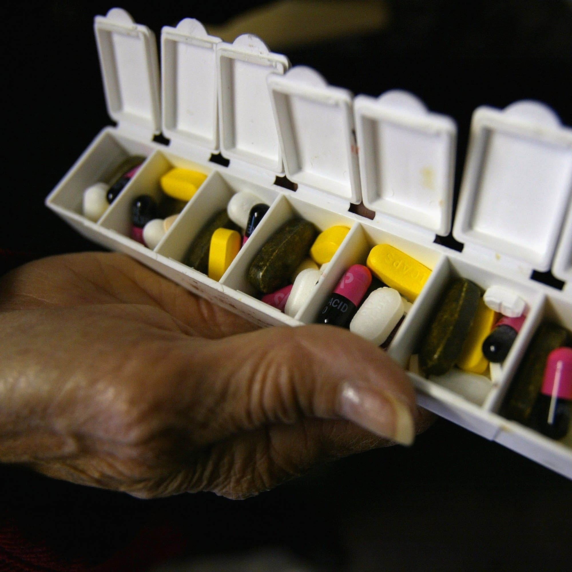 How Trump's proposed pharmaceutical tariffs could affect you