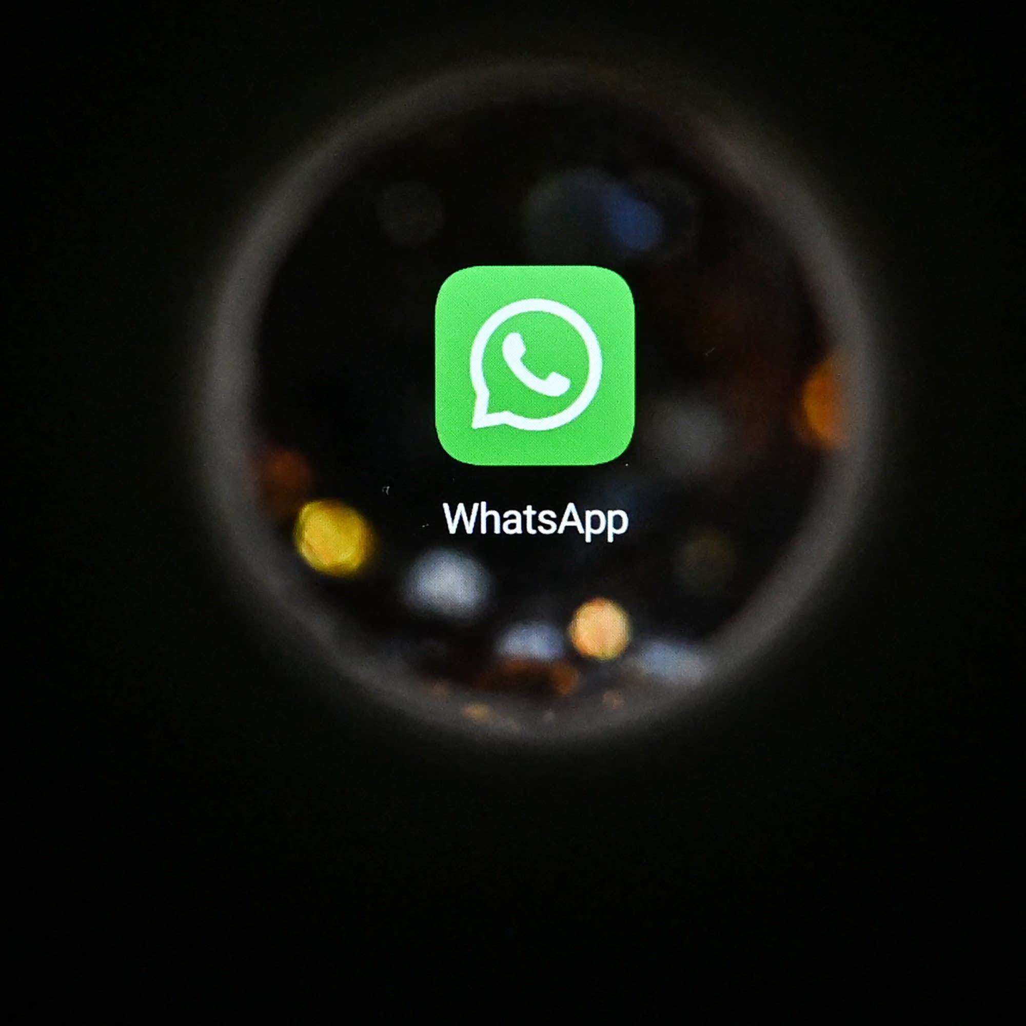 Russia bans WhatsApp