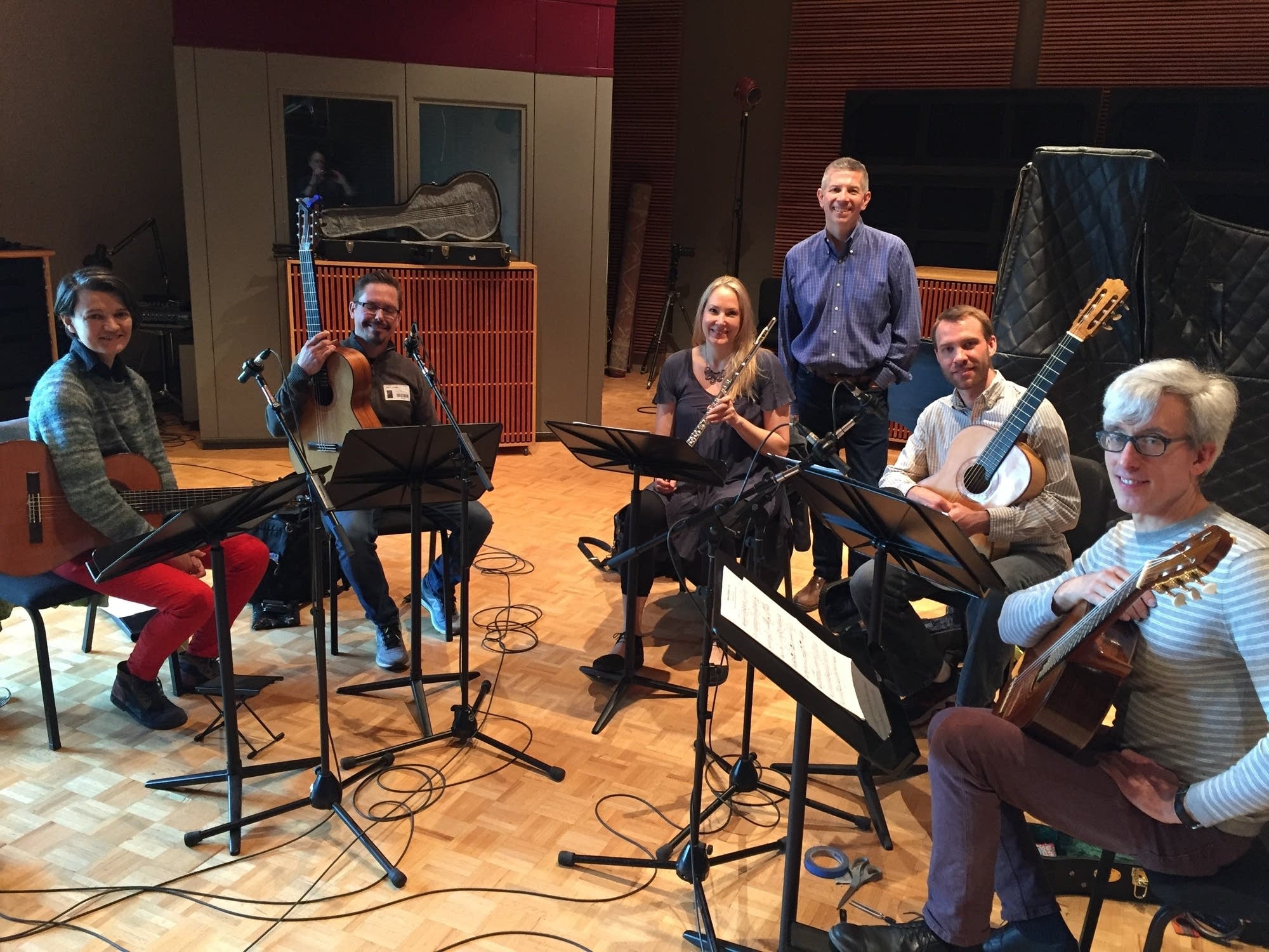 MGQ in studio