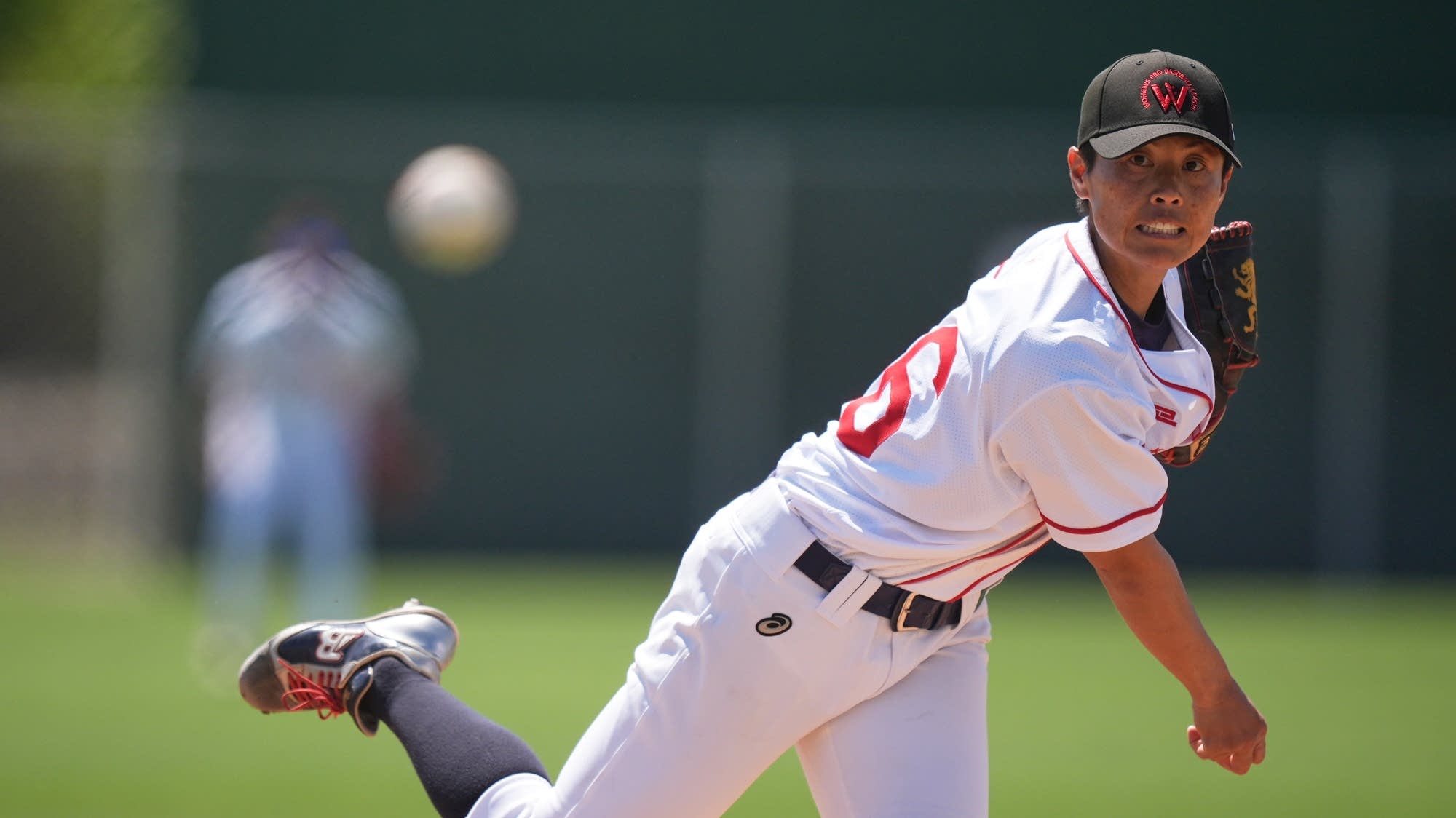 Women's pro baseball is back