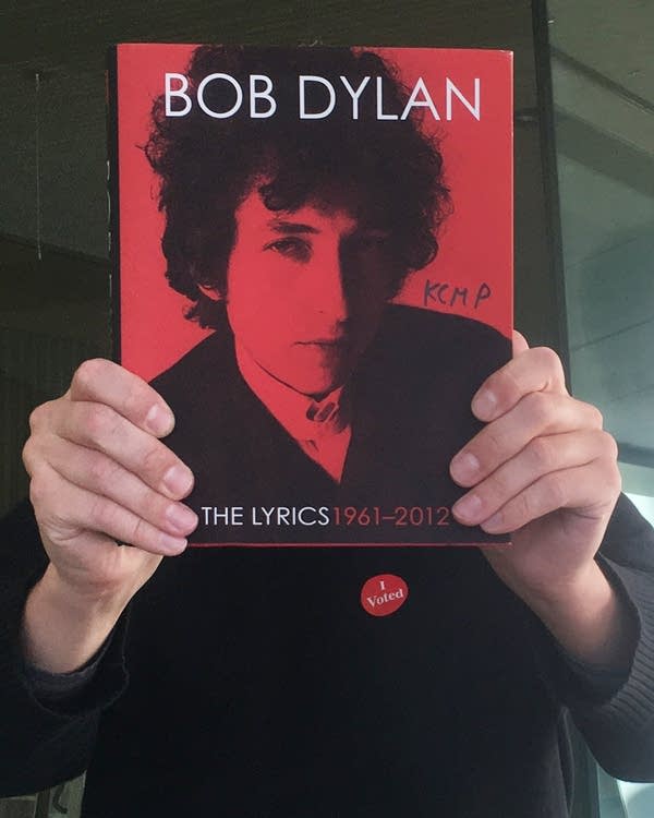 40f7c9-20161108-bob-dylan-