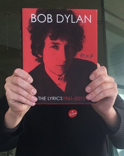 5ff525-20161108-bob-dylan-